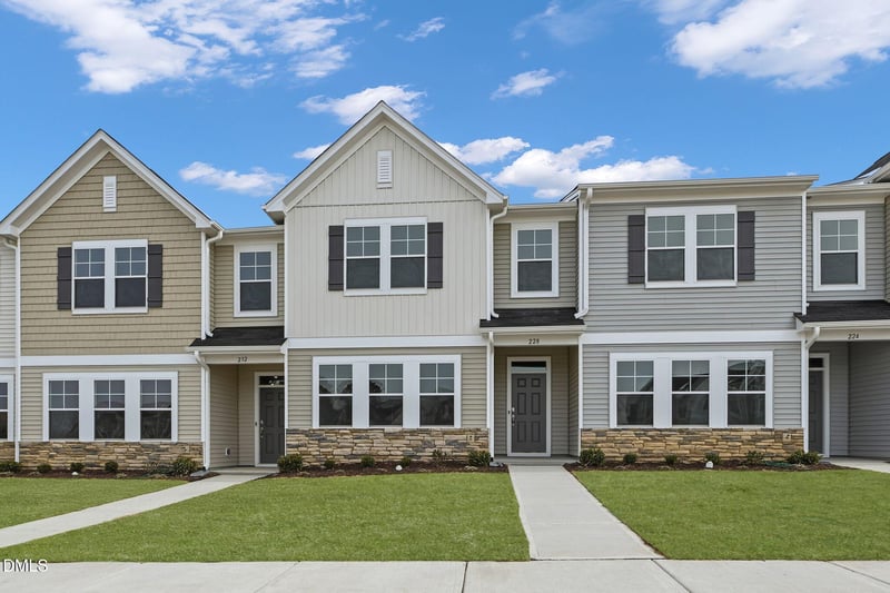 228 Marelli Dr, Sanford, NC 27332