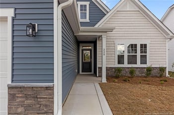 228 Marlborough St, Raeford, NC 28376