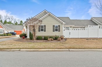 228 Nandina Ct, Fayetteville, NC 28311