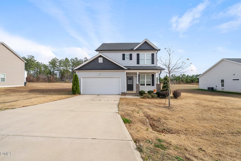 228 Olde Place Dr, Zebulon, NC 27597