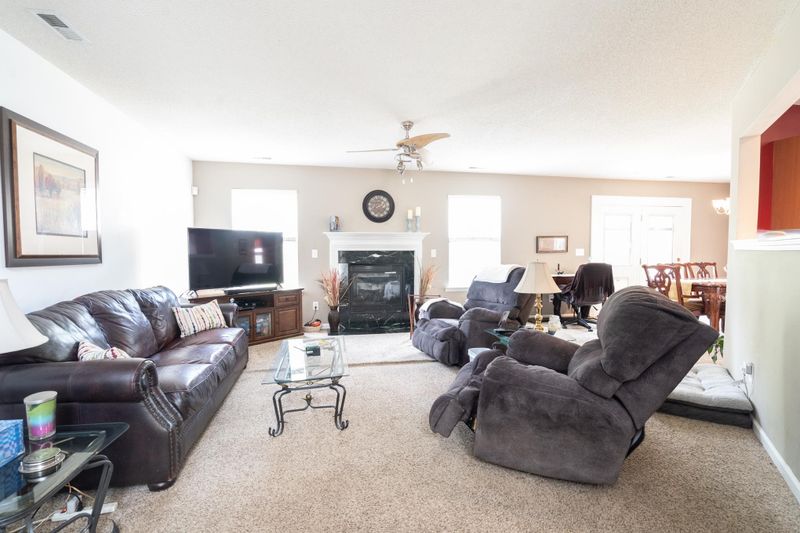 228 Pebblestone Dr, Durham, NC 27703