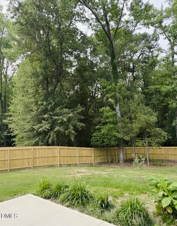 228 Ridgemoore Ct, Four Oaks, NC 27524