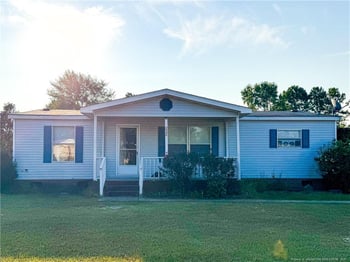 228 Schiller St, Fayetteville, NC 28312