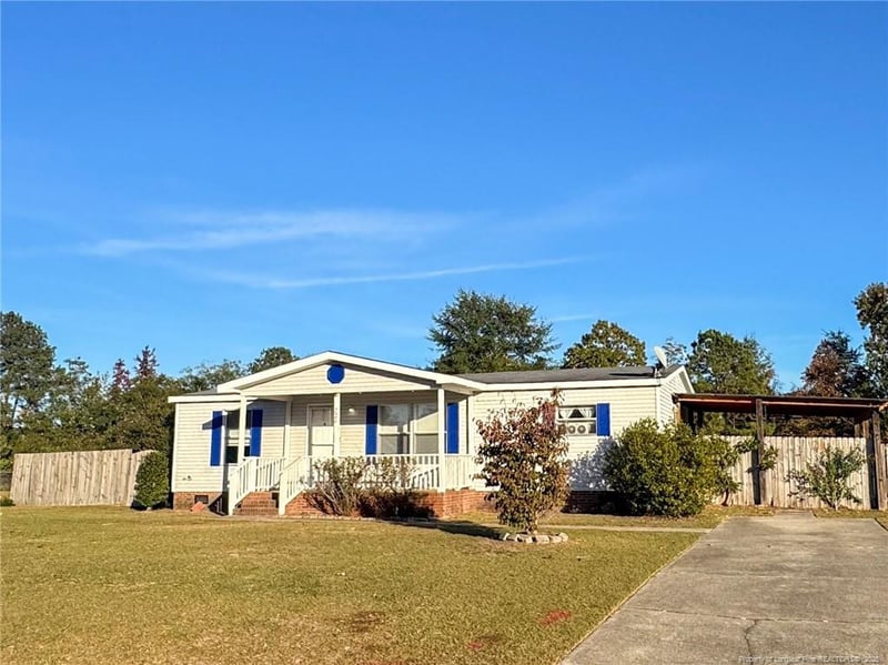 228 Schiller St, Fayetteville, NC 28312