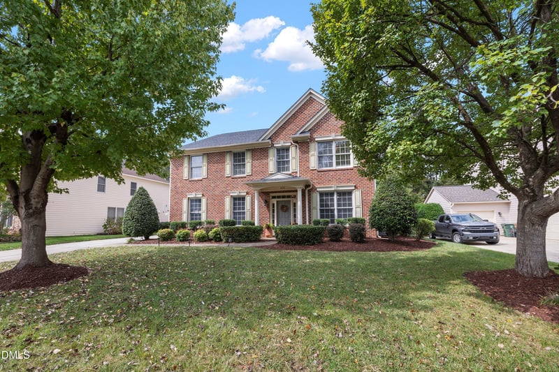228 Shillings Chase Dr, Cary, NC 27518