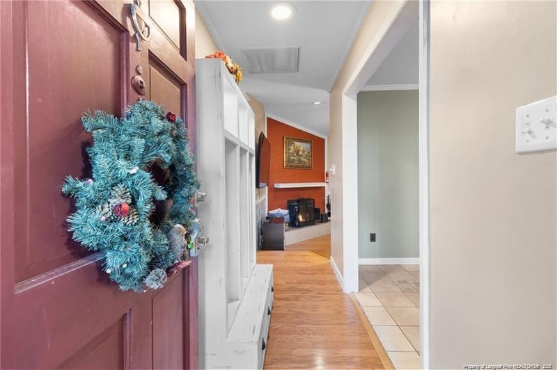 228 Timberlake Dr, Fayetteville, NC 28314