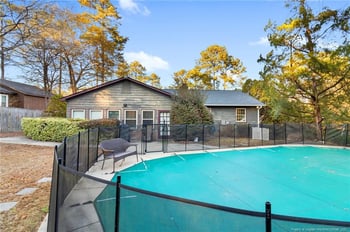 228 Timberlake Dr, Fayetteville, NC 28314