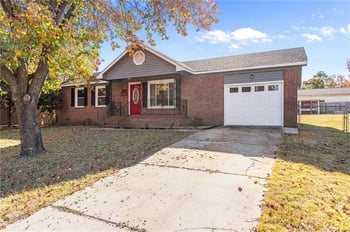 2282 Kerfield Ct, Fayetteville, NC 28306