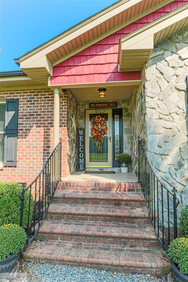 2287 Parkertown Rd, Four Oaks, NC 27524