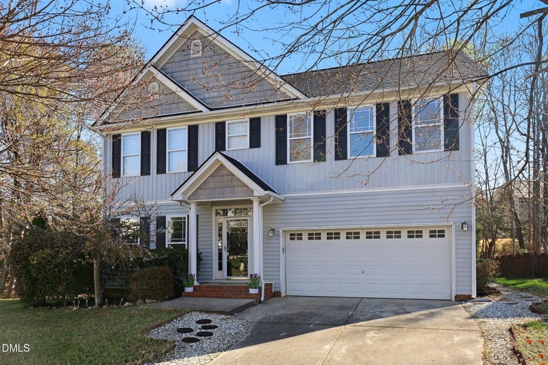 229 Autumn Glen Ln, Holly Springs, NC 27540