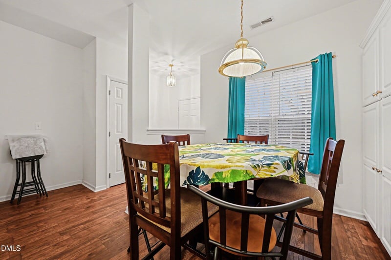 229 Commons Dr, Holly Springs, NC 27540