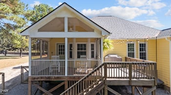 229 Deep Creek Dr, Clayton, NC 27520