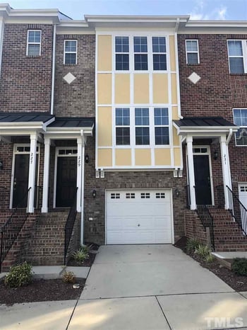 229 Dove Cottage Ln, Cary, NC 27519