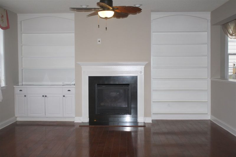 229 Edgecroft Way, Fuquay Varina, NC 27526
