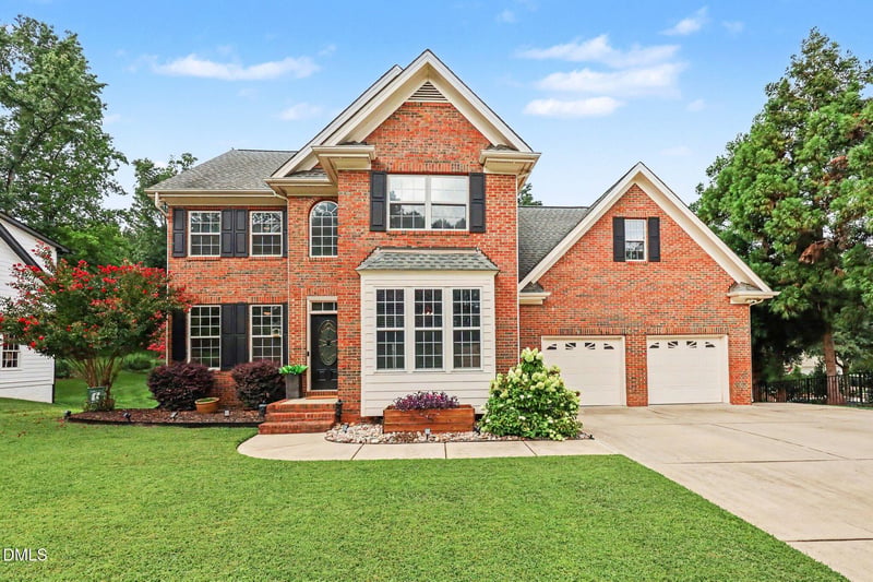 229 Elam St, Holly Springs, NC 27540