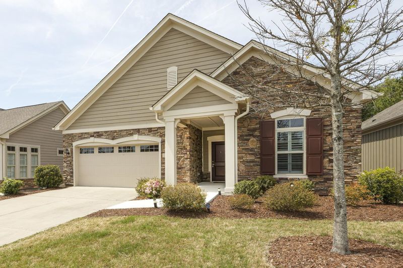 229 Ellisview Dr, Cary, NC 27519