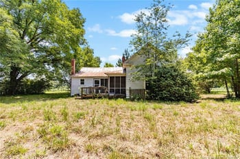 229 Fawn Ln, Sanford, NC 27330