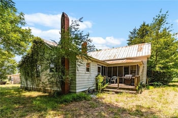 229 Fawn Ln, Sanford, NC 27330