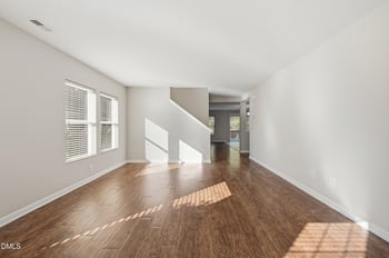 229 Georgetowne Dr, Clayton, NC 27527