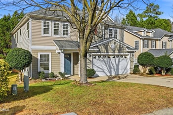229 Georgetowne Dr, Clayton, NC 27527