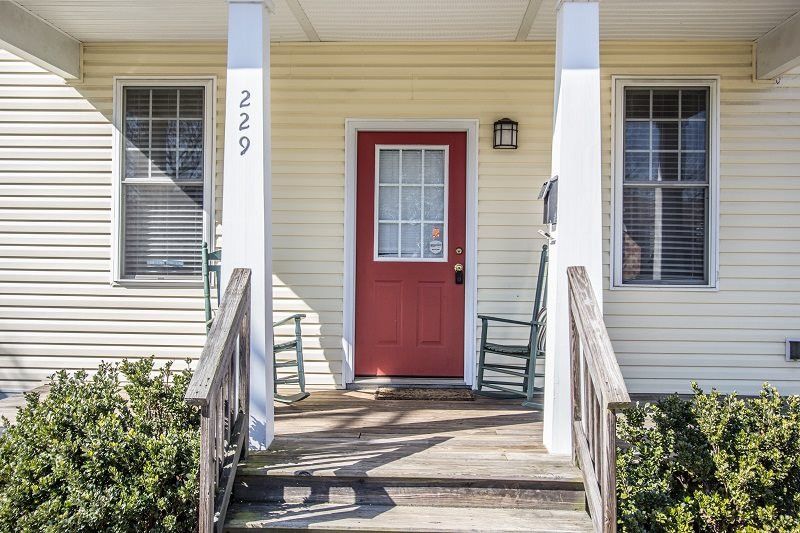 229 N Graham, Chapel Hill, NC 27516