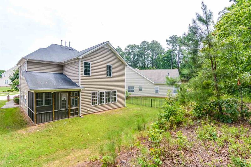 229 Grenoch Valley Ln, Apex, NC 27539