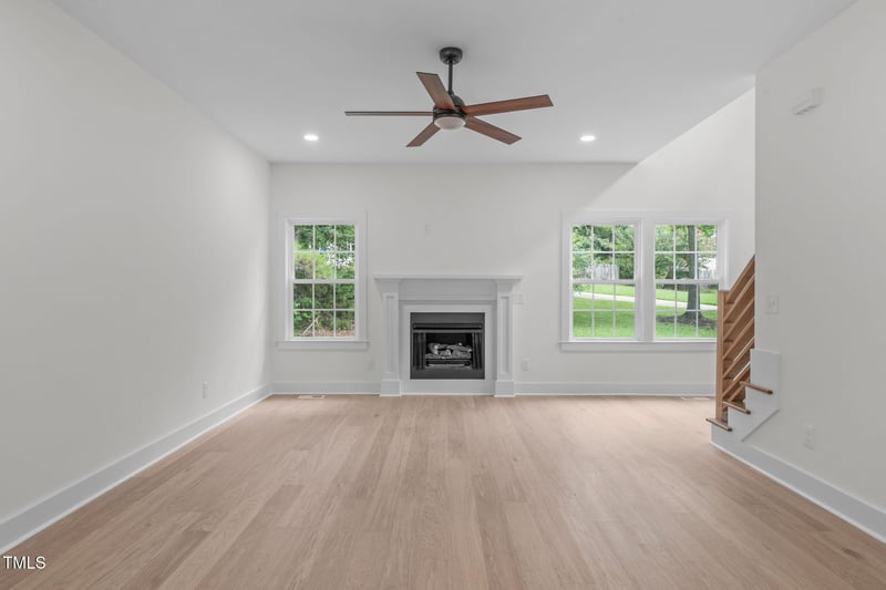 229 Hickory Glen Ln, Holly Springs, NC 27540