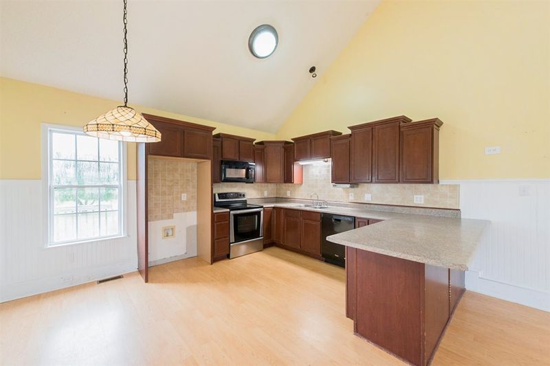 229 Kinton Dr, Fuquay Varina, NC 27526
