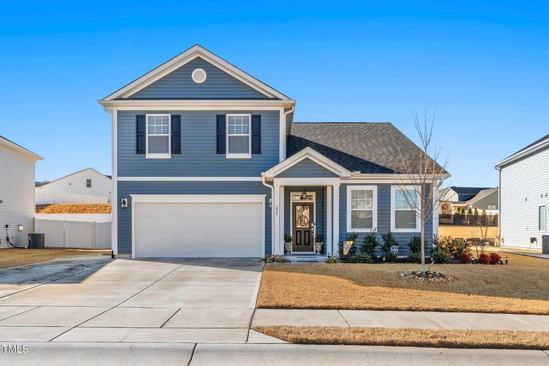 229 Mallard Loop Dr, Clayton, NC 27527