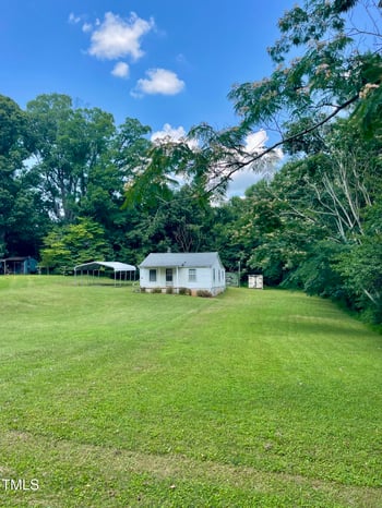 229 Maple Dr, Oxford, NC 27565