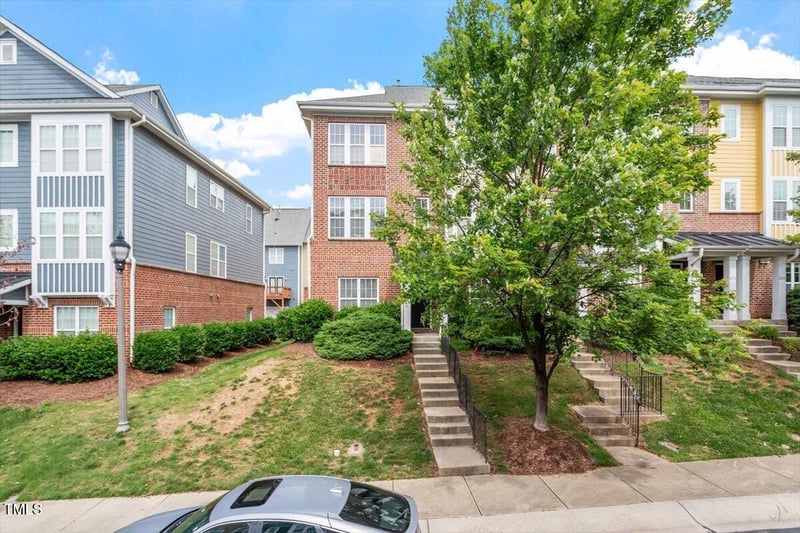 229 Michigan Ave, Cary, NC 27519
