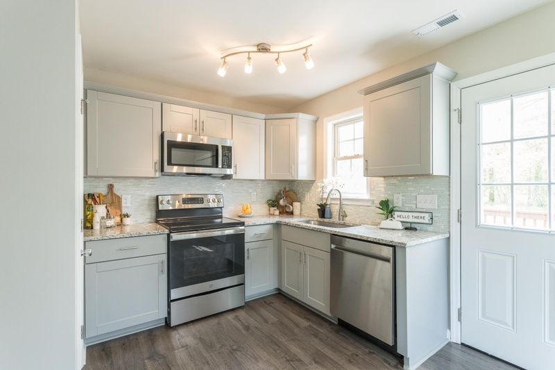229 Morgan Pw, Zebulon, NC 27597