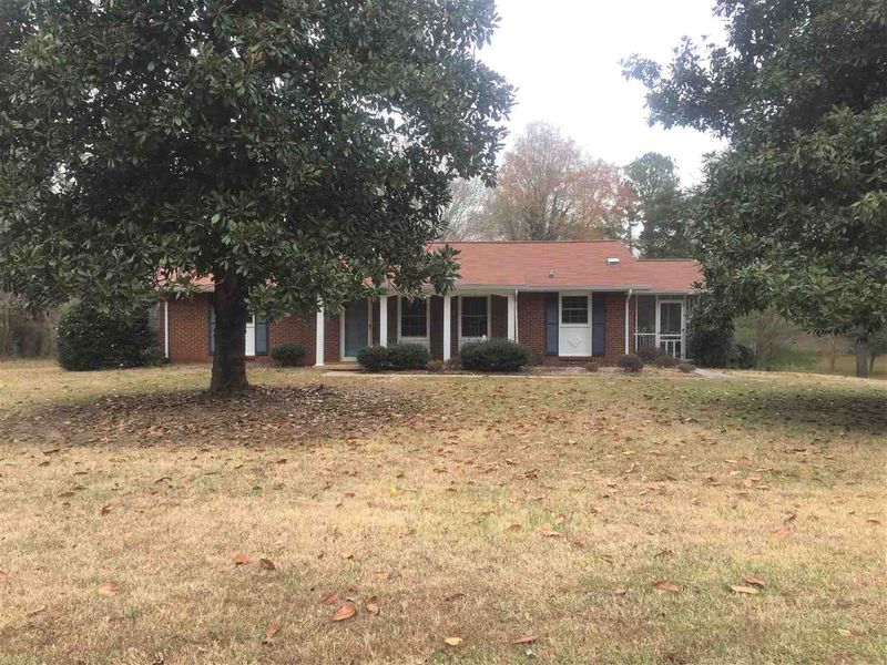 229 Olde Quarry Rd, Graham, NC 27253