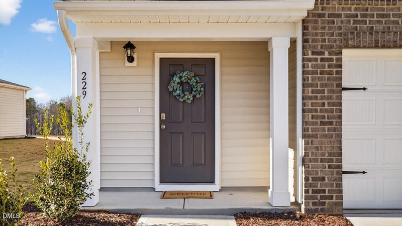 229 Palomino Way, Clayton, NC 27520