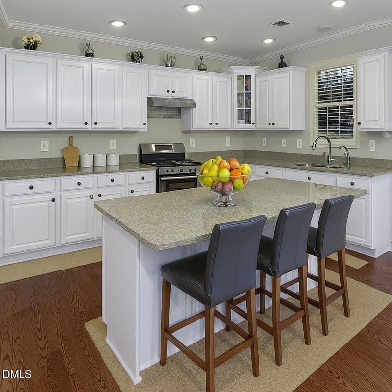 229 Shillings Chase Dr, Cary, NC 27518