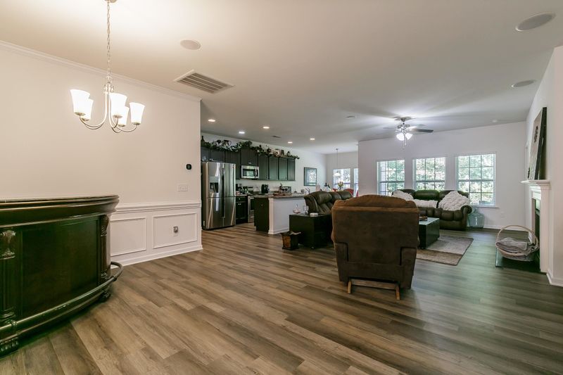 229 Solstice Dr, Haw River, NC 27258