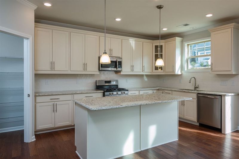 229 Tazwell Hall Ln, Wake Forest, NC 27587