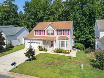 229 Tecumseh Ct, Cary, NC 27513