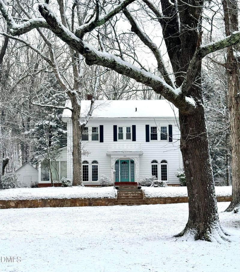 229 Wesleyan Heights Rd, Roxboro, NC 27573