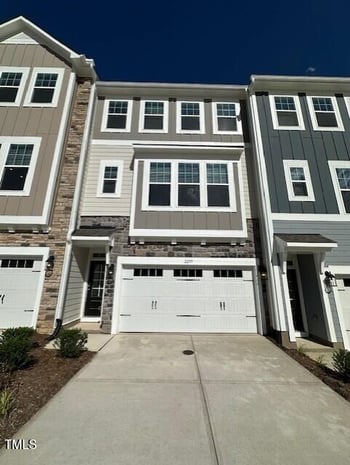 2299 Bay Minette Station, Apex, NC 27502