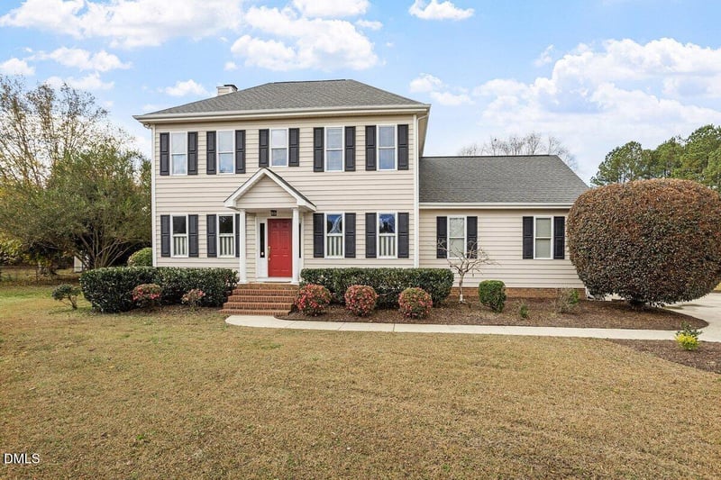 23 Annie V Dr, Clayton, NC 27520