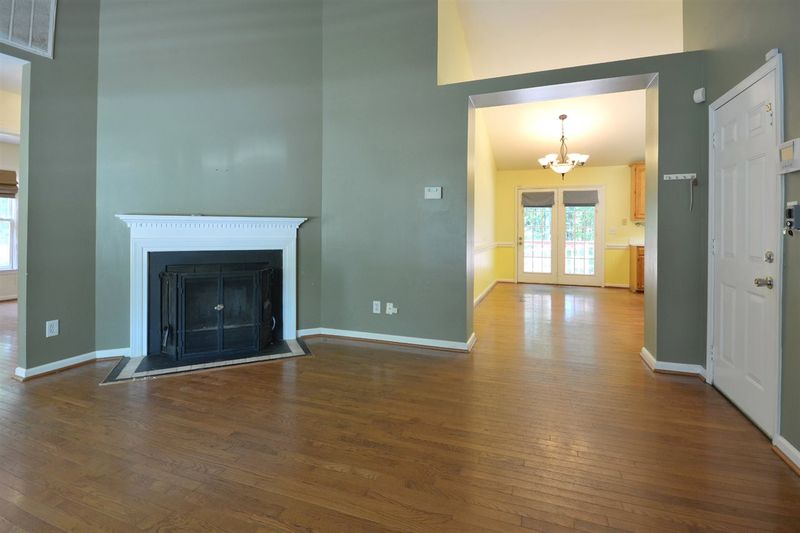 23 Bridgeport Dr, Durham, NC 27713