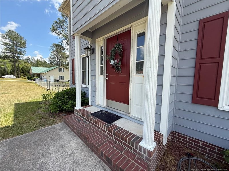 23 Glenn Oak Dr, Sanford, NC 27330