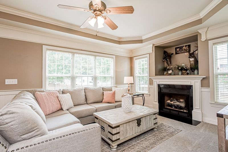 23 Great Oak Dr, Garner, NC 27529