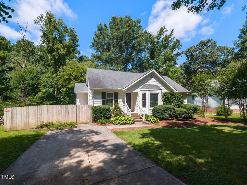 23 Joci Ct, Durham, NC 27704