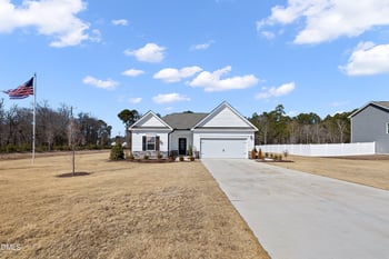 23 Knoll Way, Sanford, NC 27332
