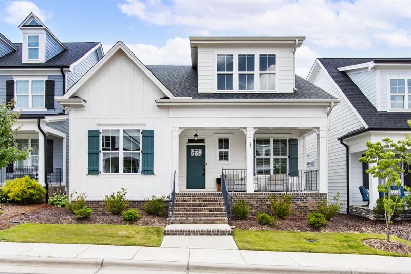 23 Pineland St, Chapel Hill, NC 27516