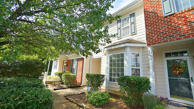 23 Signet Dr, Durham, NC 27705