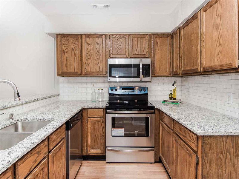 23 Stonewall Way, Durham, NC 27704