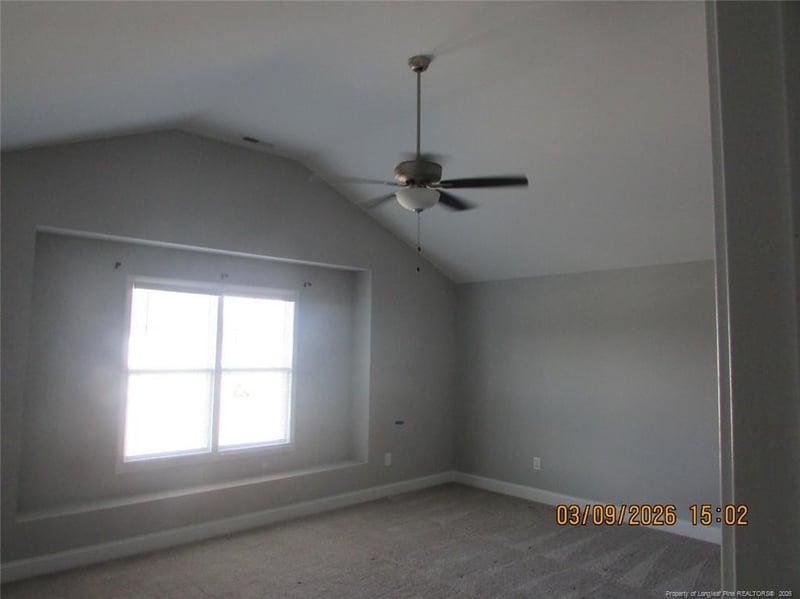 23 Tiger Paw Ln, Dunn, NC 28334